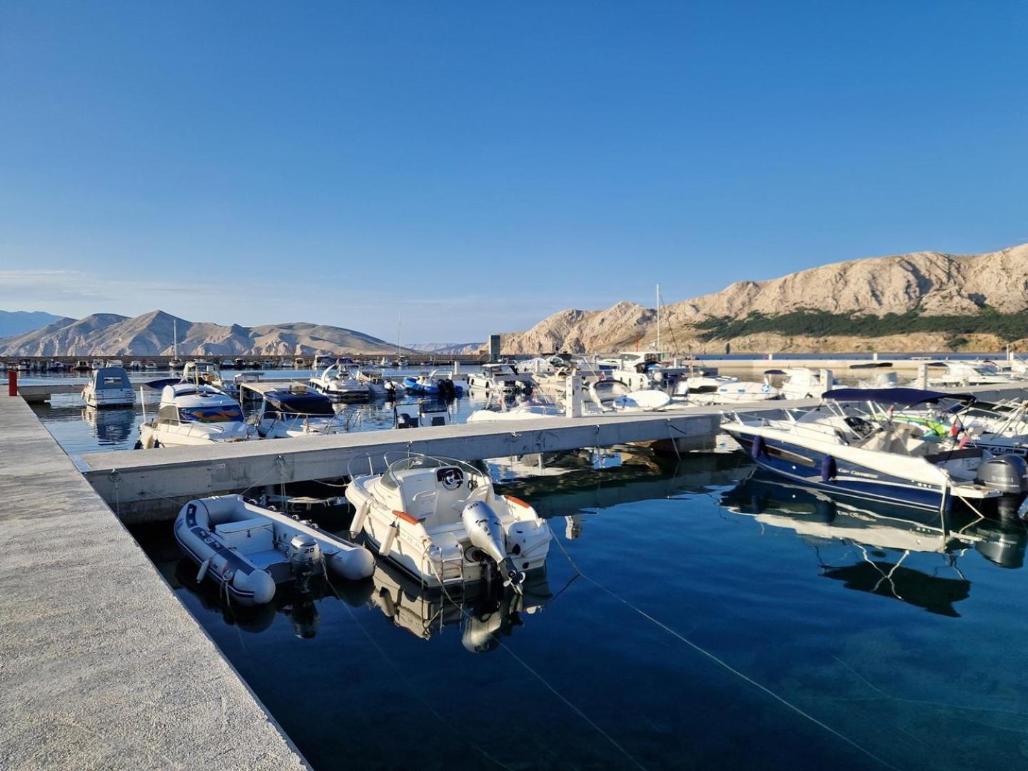 Apartments Aquarium Dorcic Baška Eksteriør billede