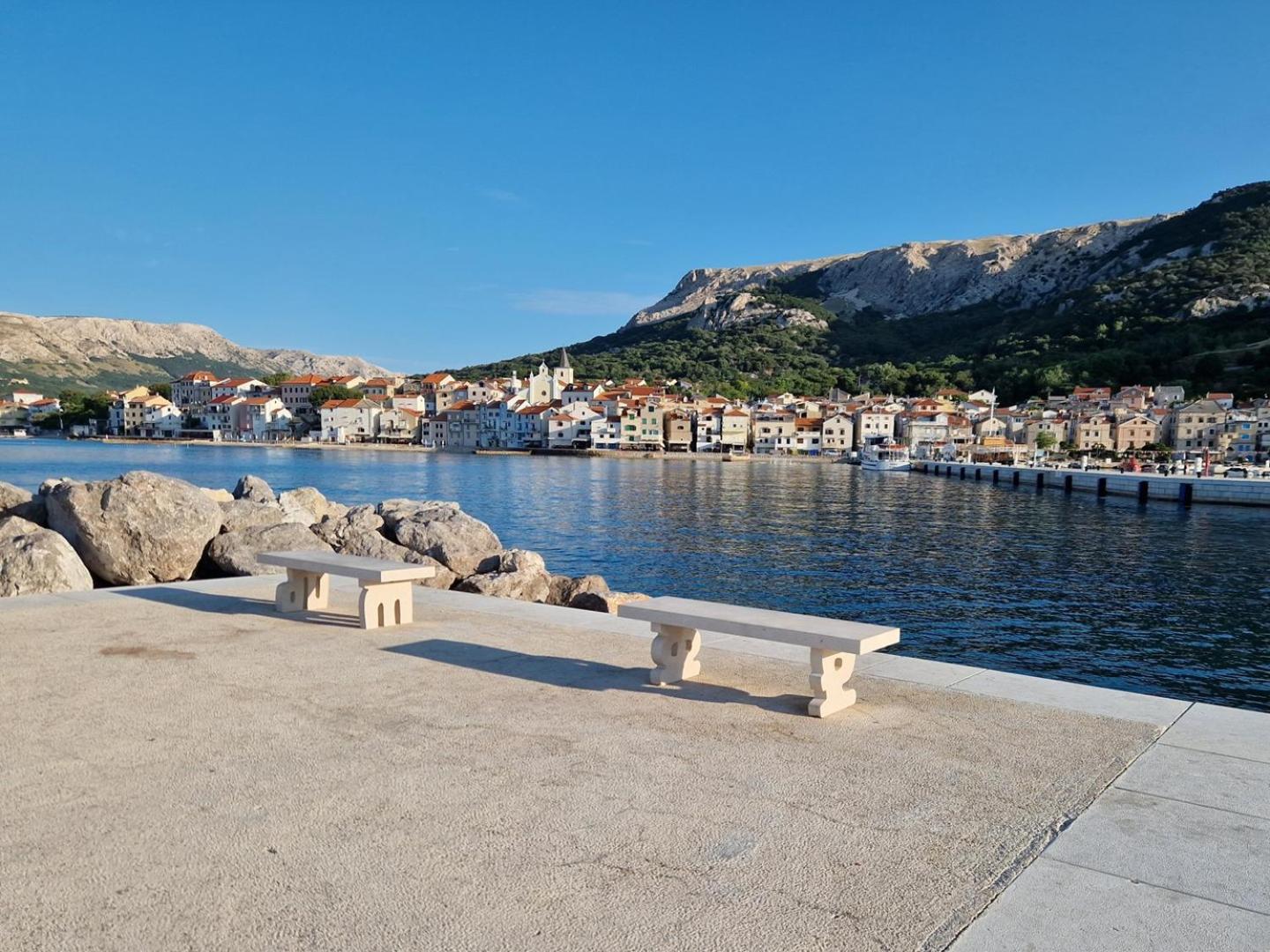 Apartments Aquarium Dorcic Baška Eksteriør billede